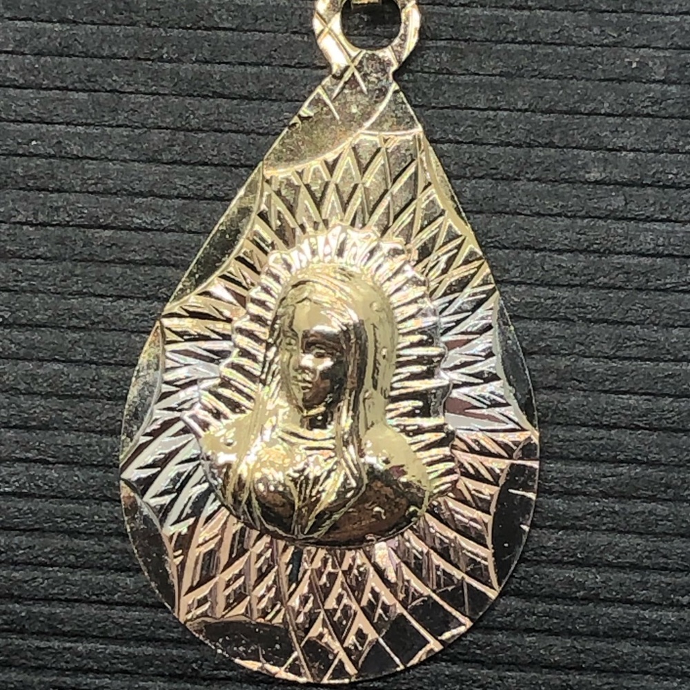 Gold Plated Virgin Mary Chain Pendent Necklace